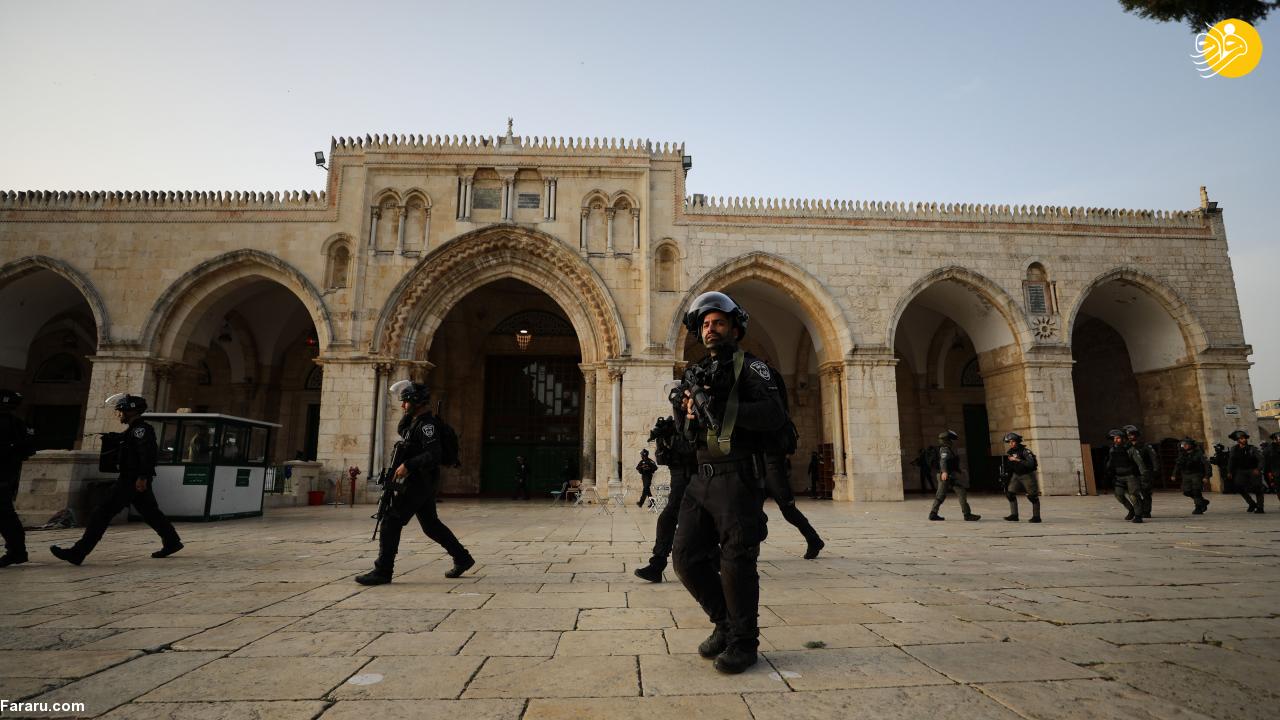 مستوطنون يقتحمون الأقصى وقوات الاحتلال الإسرائيلي تحاصر المسجد القبلي