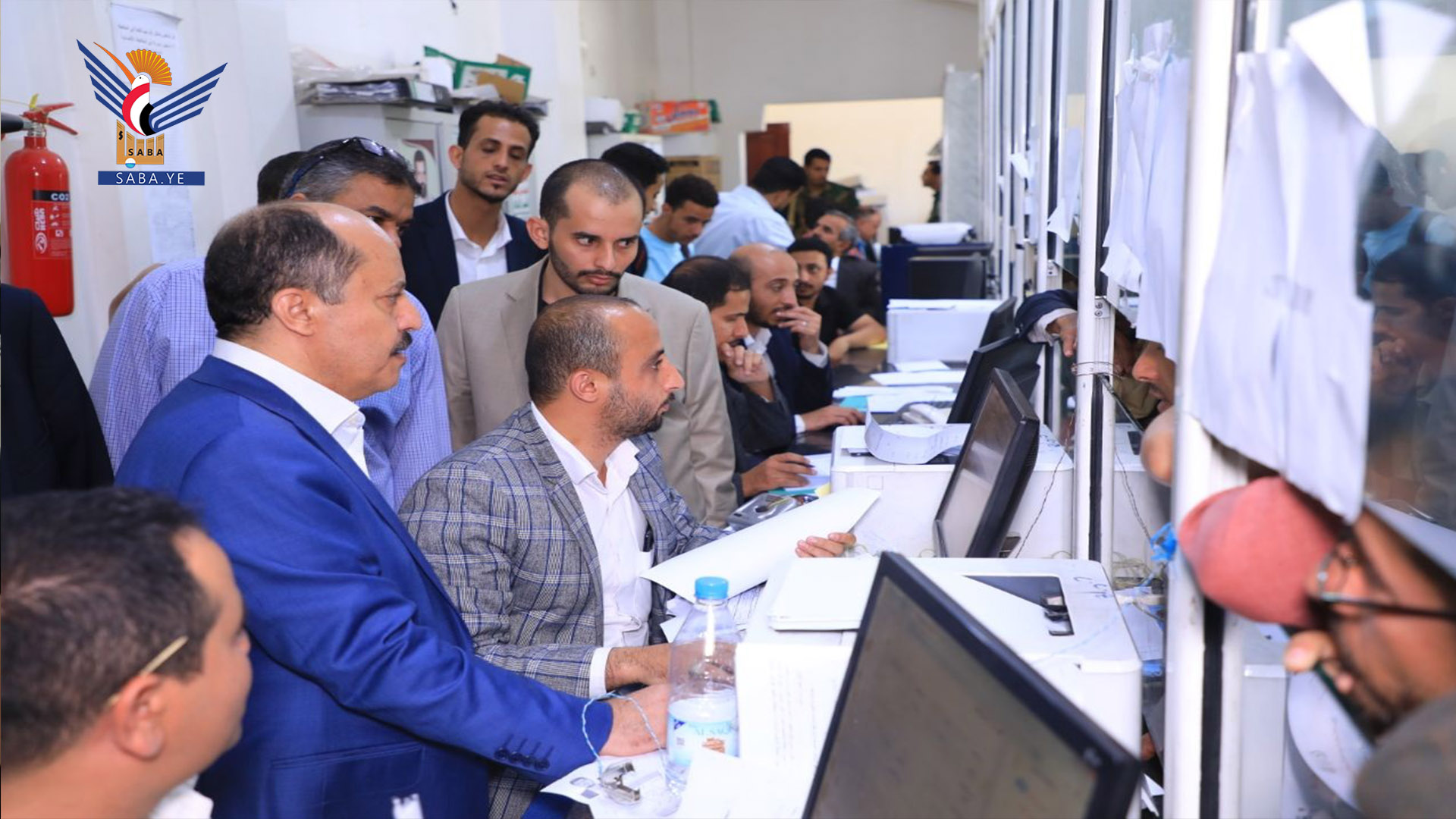 نائب وزير الصناعة يؤكد أهمية الانتقال للعمل بالنظام الالكتروني