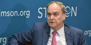 أنطونوف: الحوار السياسي بين روسيا والولايات المتحدة في مأزق