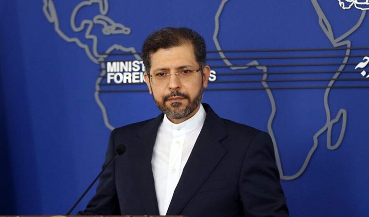 خطيب زاده: “ناتو الشرق الأوسط” وهم هدفه بيع الأسلحة وزعزعة أمن المنطقة