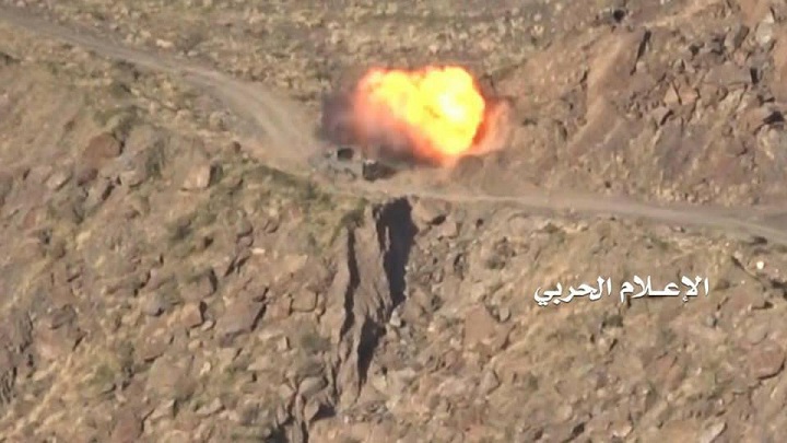 تدمير آلية عسكرية للمرتزقة قبالة نجران