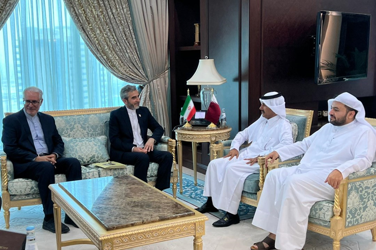 “بلومبيرغ”: المحادثات النووية قد تُستأنف بعد جولة بايدن في المنطقة