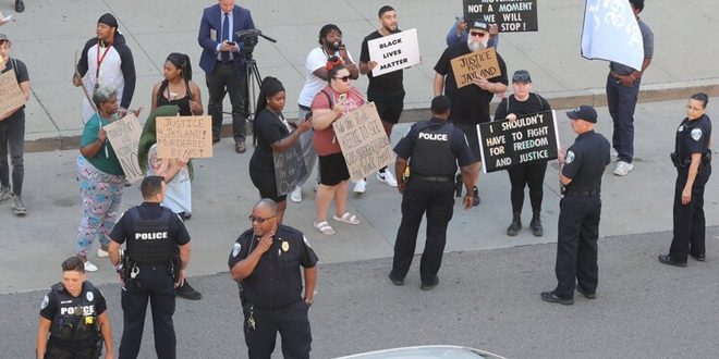 احتجاجات على مقتل شاب من أصول أفريقية في ولاية أوهايو الأمريكية