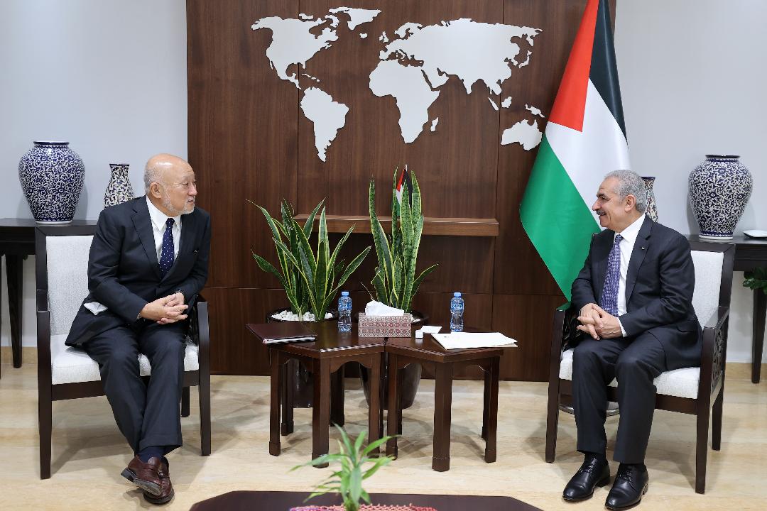 اشتية : لا سلام في المنطقة دون حل القضية الفلسطينية