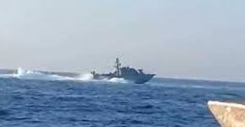 زوارق العدو الصهيوني تواصل خروقاتها للمياه الإقليمية اللبنانية