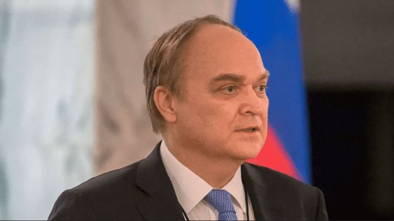 أنتونوف: الولايات المتحدة تقترب من خط خطير في المواجهة مع روسيا