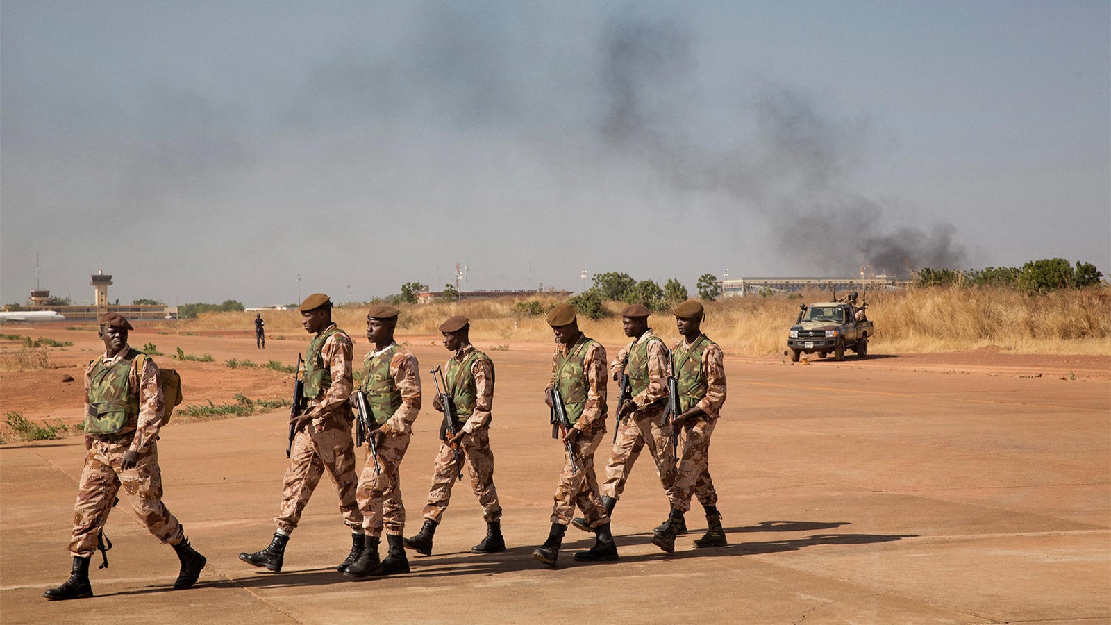 ارتفاع حصيلة القتلى جراء الهجوم في مالي إلى 42 جندياً