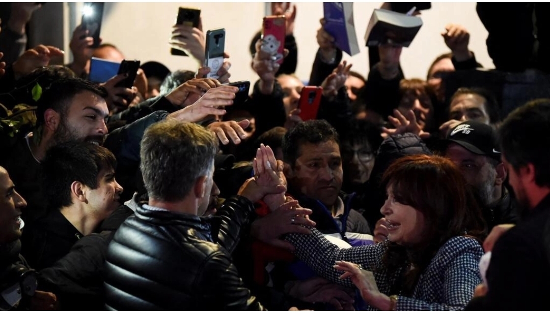 الامن الارجنتيني يعتقل رجلا حاول اغتيال نائبة الرئيس