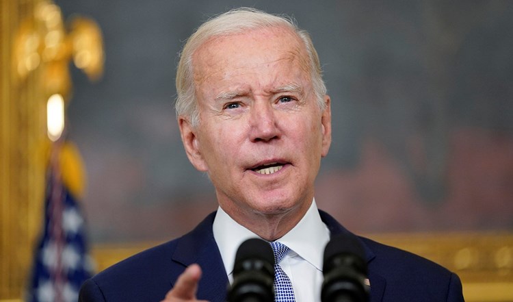 الرئيس الأمريكي يرفض تصنيف روسيا دولة “راعية للإرهاب”