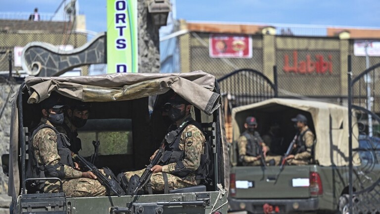 مصرع خمسة جنود باكستانيين في مواجهات مع عناصر طالبان