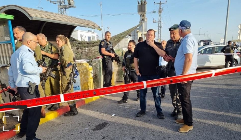 إصابة مستوطن بعملية إطلاق نار جنوب الخليل