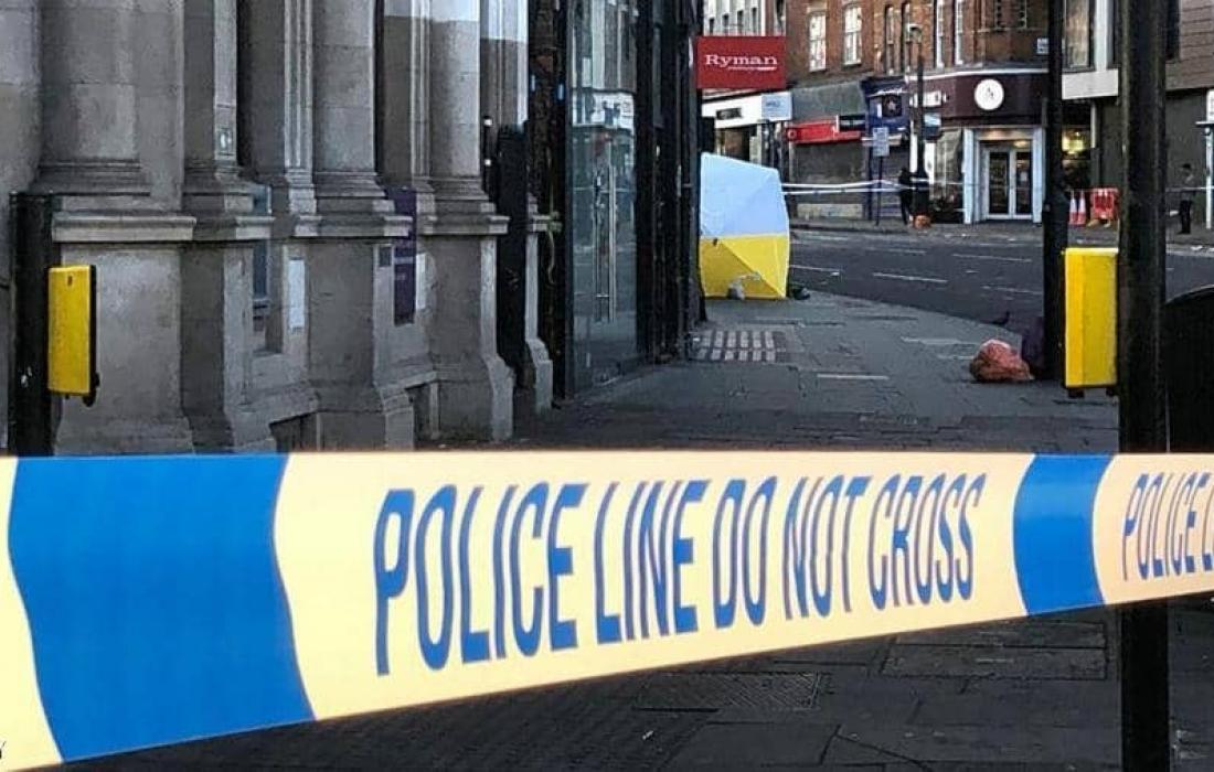 شرطيَان يتعرضان لعملية طعن وسط العاصمة البريطانية لندن