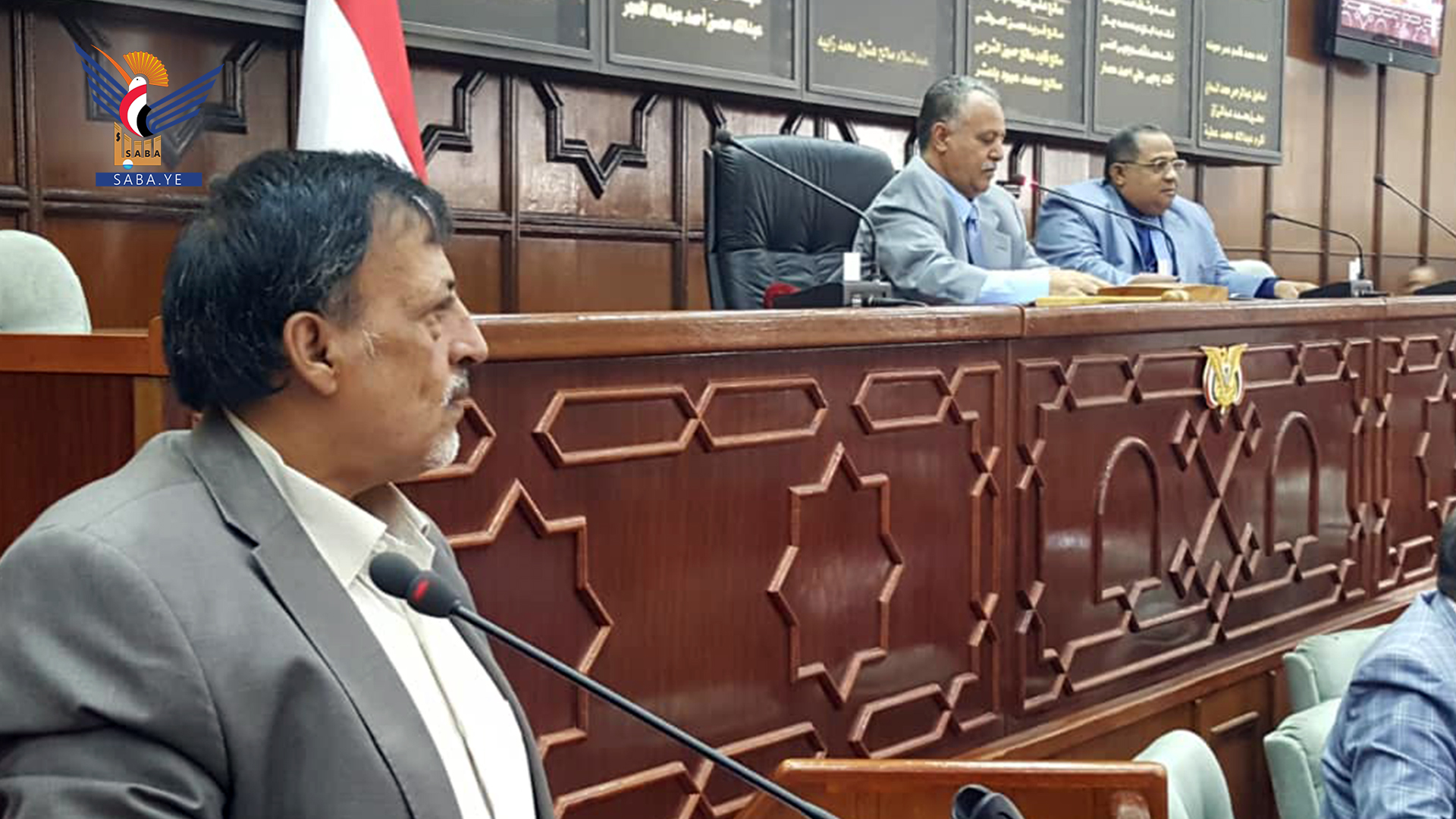 مجلس النواب يبارك الإنجازات الأمنية ويشيد بجهود قيادتي الدفاع والداخلية مجلس النواب يبارك الإنجازات الأمنية ويشيد بجهود قيادتي الدفاع والداخلية