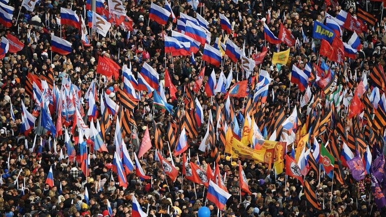 روسيا.. مسيرات حاشدة تأييدا لاستفتاءات جنوب وشرق أوكرانيا