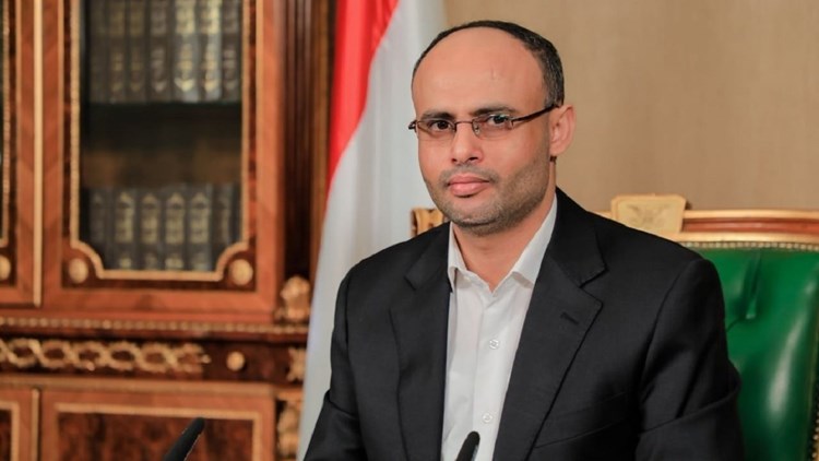 الرئيس المشاط يعزي في وفاة الشيخ خالد فايد بشر