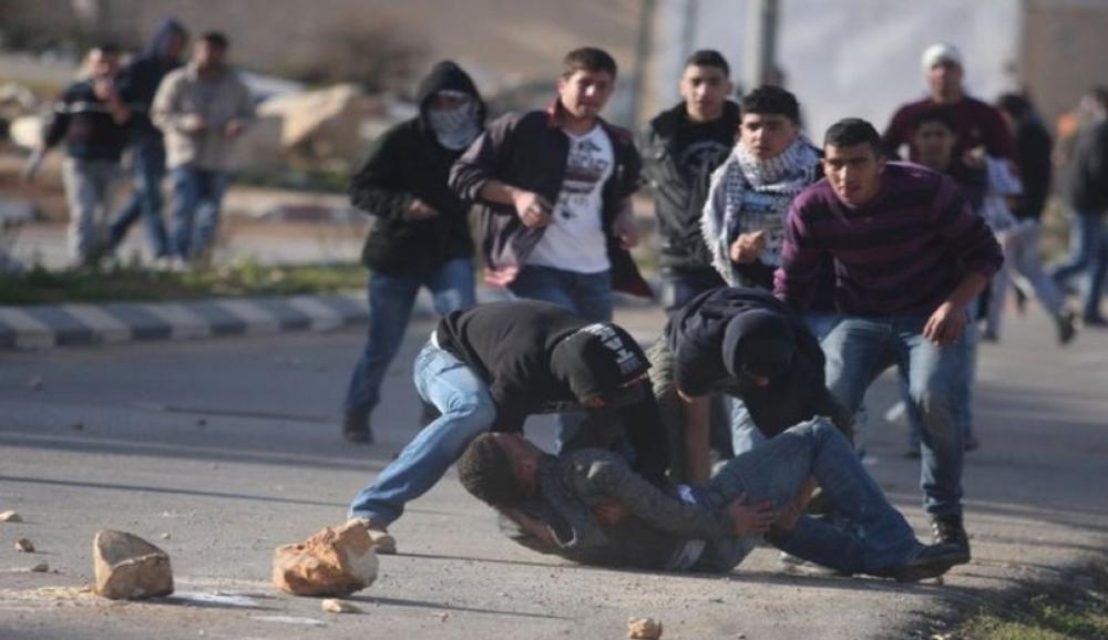 شهيد فلسطيني بمخيم العروب وإصابات برصاص الاحتلال الصهيوني بالبيرة