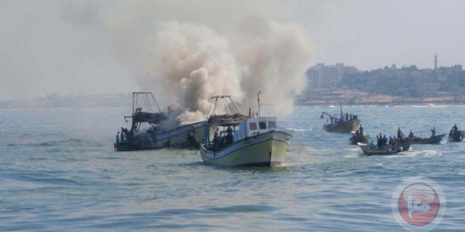 قوات الاحتلال تعتدي على الصيادين في بحر قطاع غزة