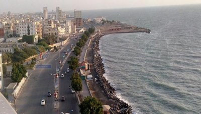 مناقشة تدخلات الصليب الأحمر وأطباء بلا حدود بالقطاع الصحي بالحديدة
