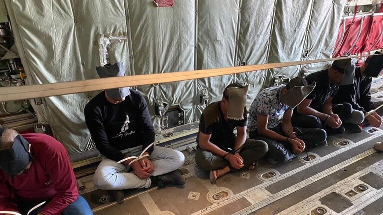 القوات العراقية تحبط هروب ستة إرهابيين إلى خارج البلاد