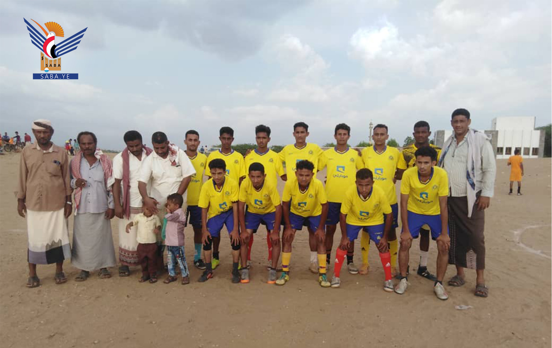  التعاون يحرز كأس بطولة الاتفاق لكرة القدم بالمنصورية في الحديدة