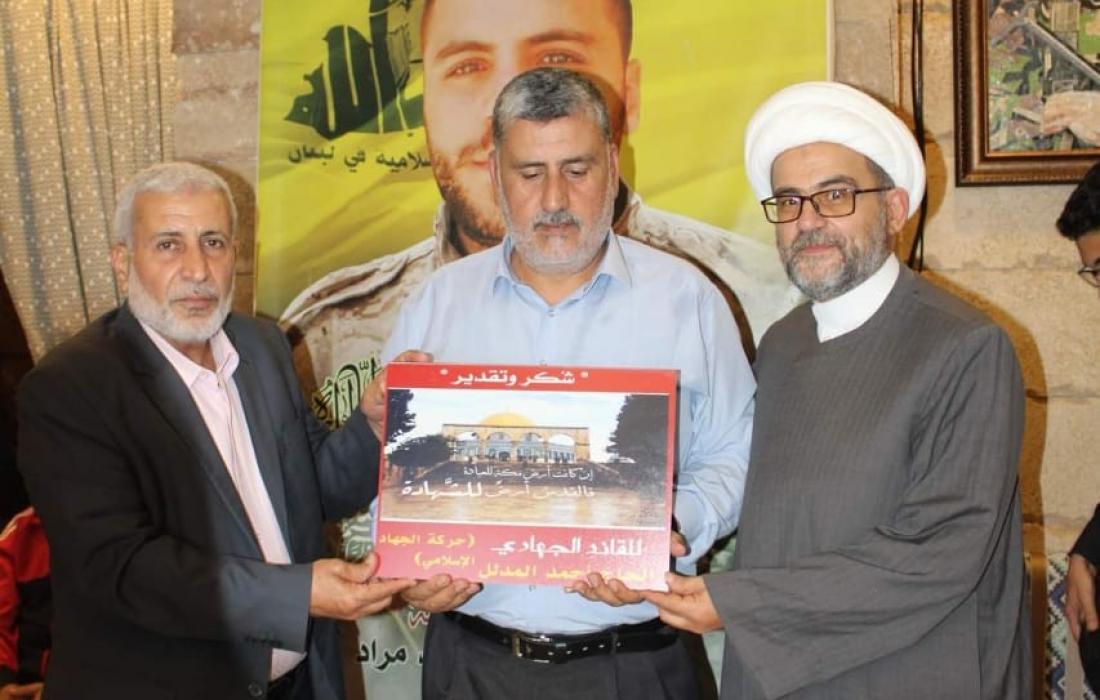 القيادي المدلل يؤكد على أهمية محور المقاومة