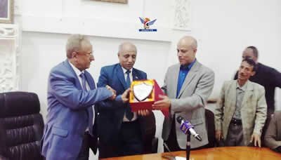 وزارة شؤون مجلسي النواب والشورى تكرم وزارة الكهرباء والطاقة