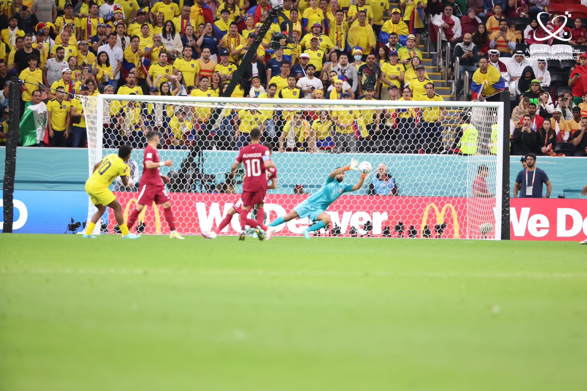 كأس العالم: قطر المستضيفة تخسر المباراة الافتتاحية أمام الإكوادور بهدفين
