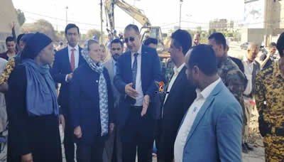 وزير المياه ومنسقة الشؤون الإنسانية وممثلة اليونيسف يطلعون على إصلاحات الصرف الصحي بالسائلة