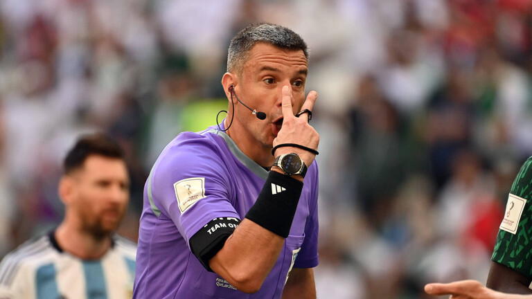 كم سيتقاضى حكام كأس العالم في مونديال قطر 2022 ؟