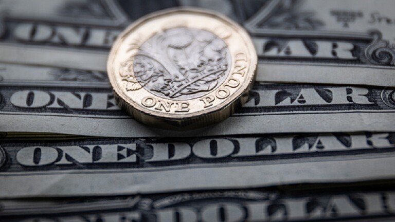 خبير روسي: 3 بلدان غير متوقعة قد تشهد أزمة عملات