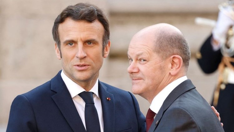 أسباب ومخاطر الخلافات الألمانية ـ الفرنسية على مستقبل أوروبا..!