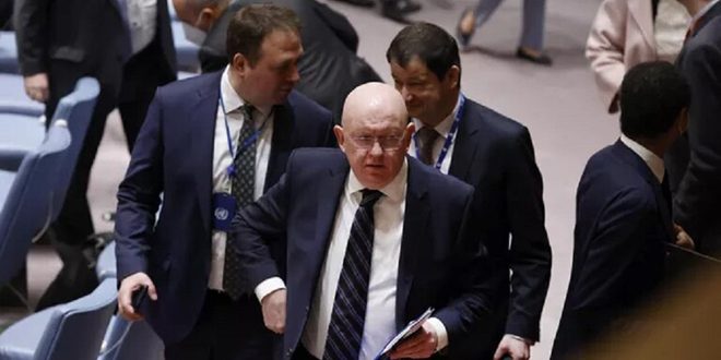 نيبينزيا: العسكريون الأمريكيون هم من يشغلون منظومات صواريخ “هيمارس” للنظام الأوكراني