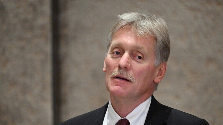 بيسكوف: الجيش الروسي أحرز تقدم كبير في عملية نزع السلاح الأوكراني