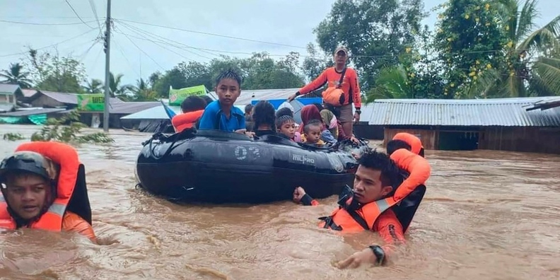 ارتفاع حصيلة ضحايا الفيضانات في الفلبين إلى 49 قتيلاً