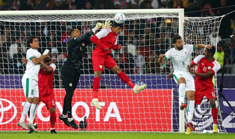 خليجي ٢٥: تعادل العراق مع سلطنة عمان سلبيا في مباراة الإفتتاح