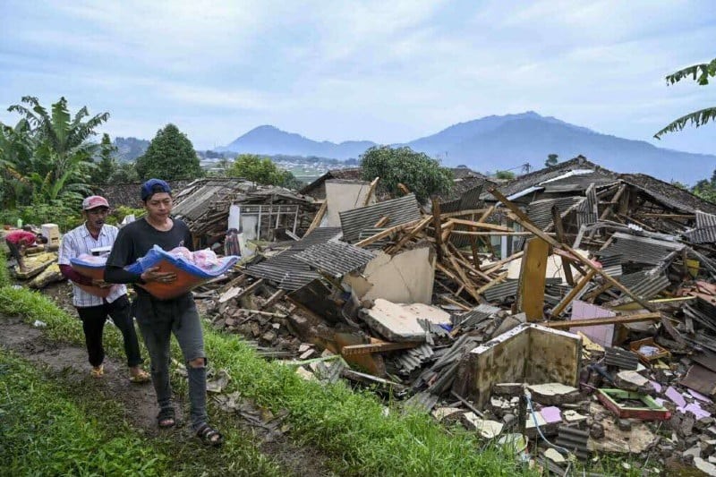 زلزال بقوة خمس درجات يضرب غرب اندونيسيا