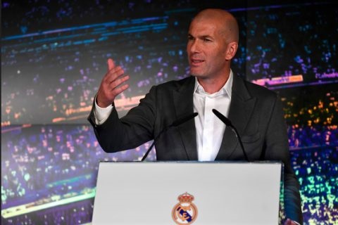 زيدان يقود أول تدريباته مع ريال مدريد بعد عودته لمنصب المدير الفني