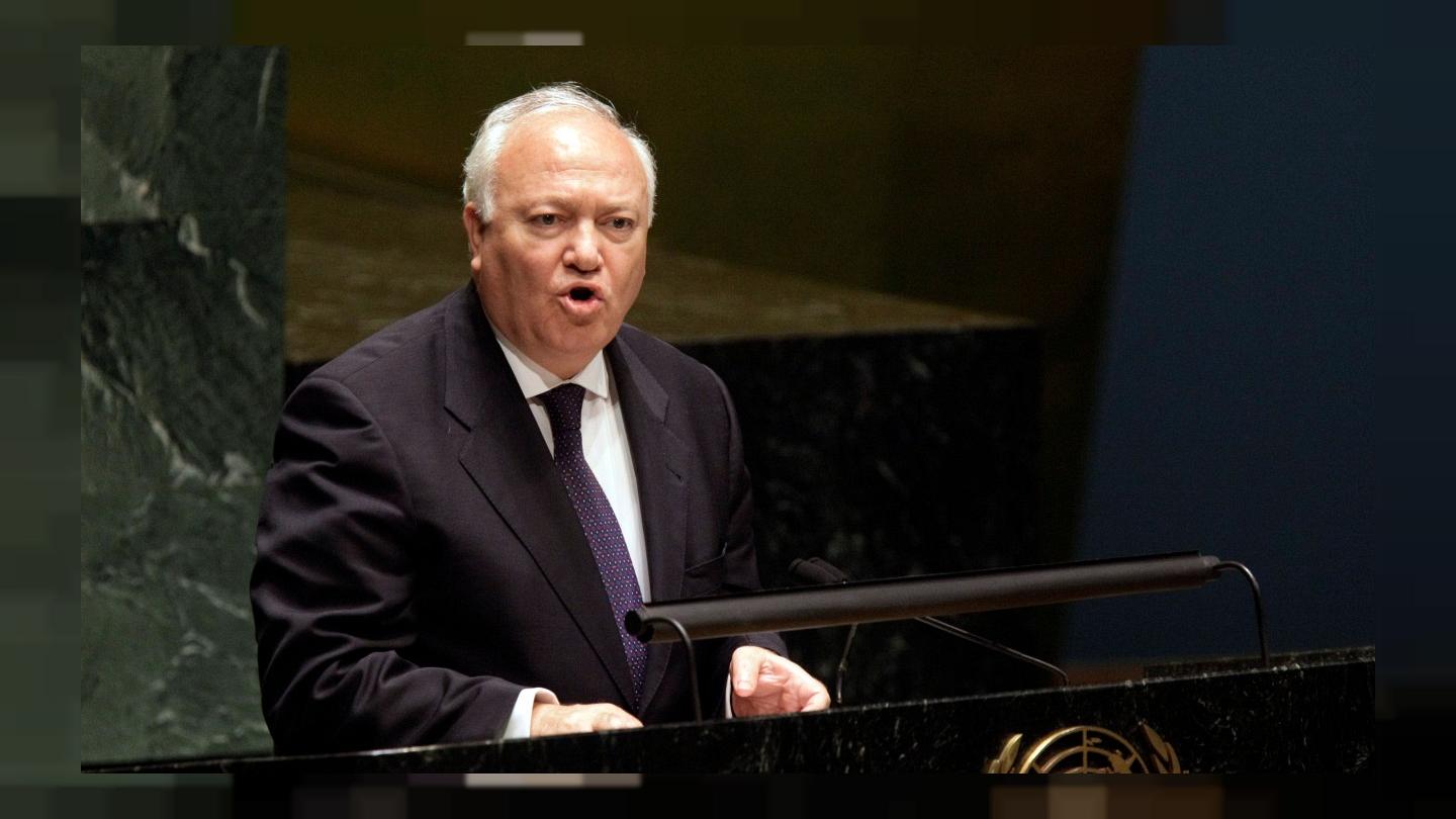 الأمم المتحدة: حرق المصاحف عمل مسيء ومهين للمسلمين ولا ينبغي الخلط بينه وبين حرية التعبير