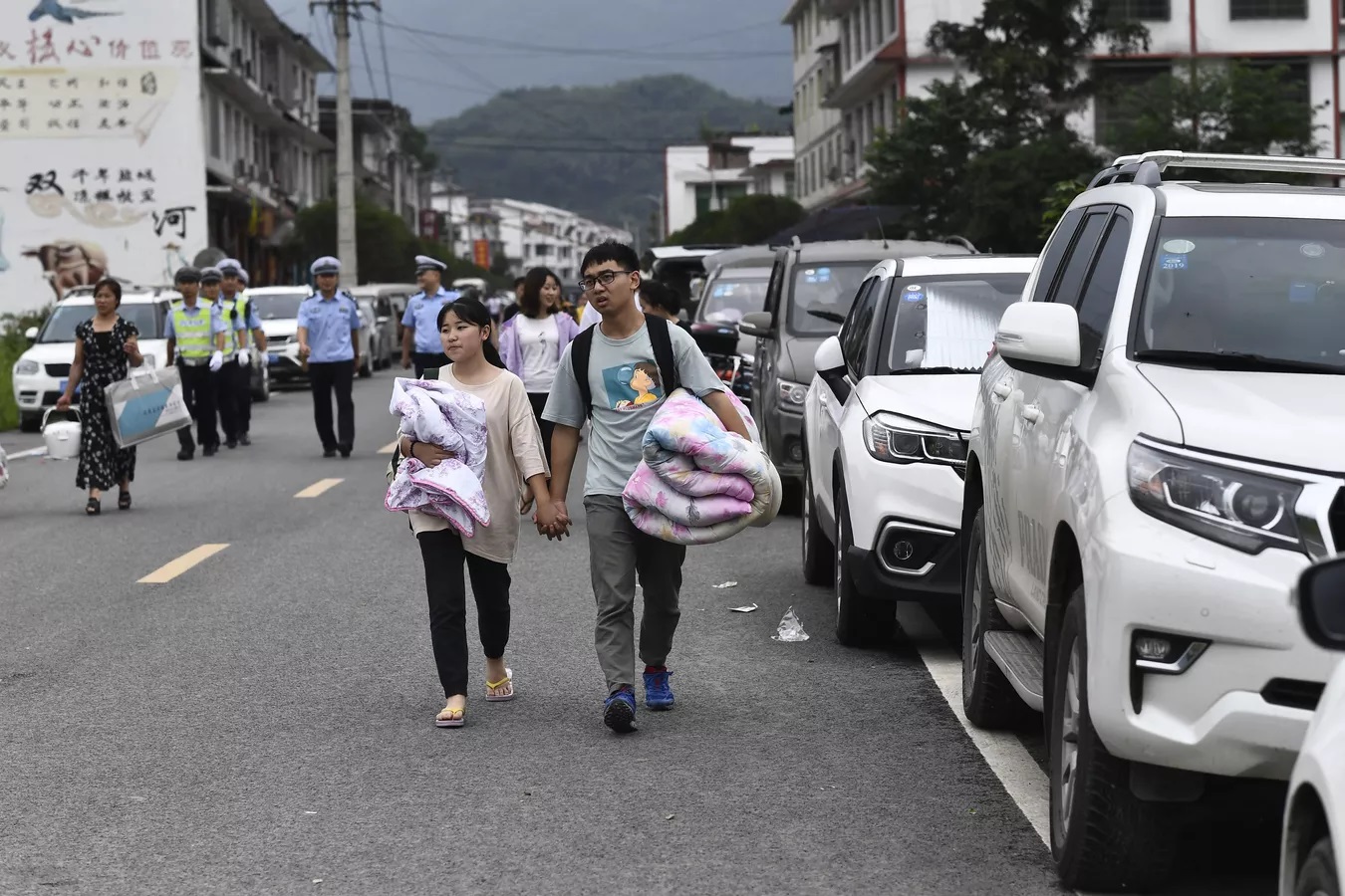 زلزال بقوة 5.8 درجة يضرب جنوب مقاطعة شينجيانغ بالصين