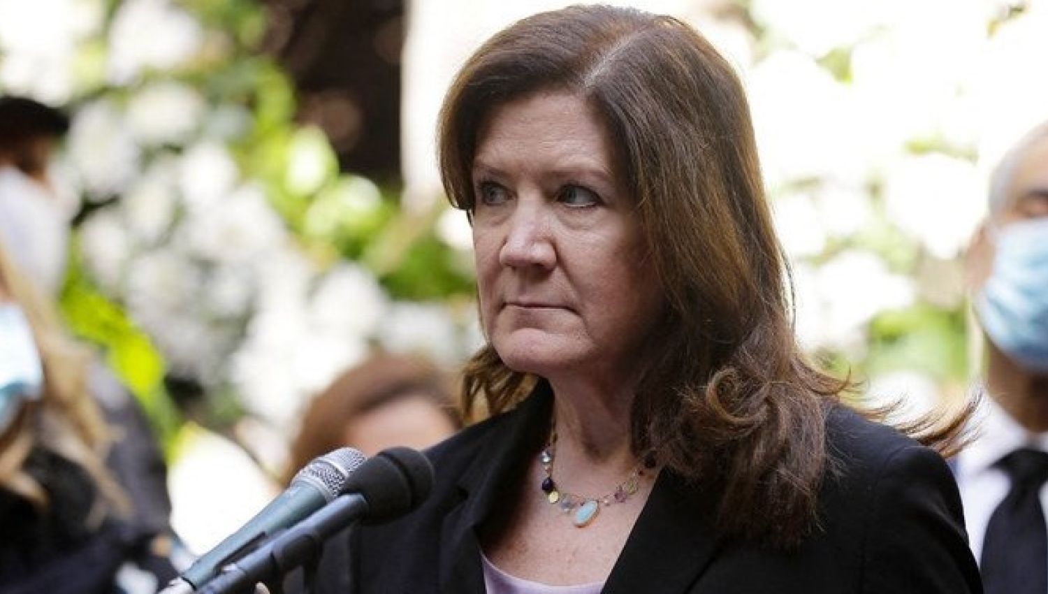 أي دور للسفيرة الأميركية في القضاء اللبناني؟!