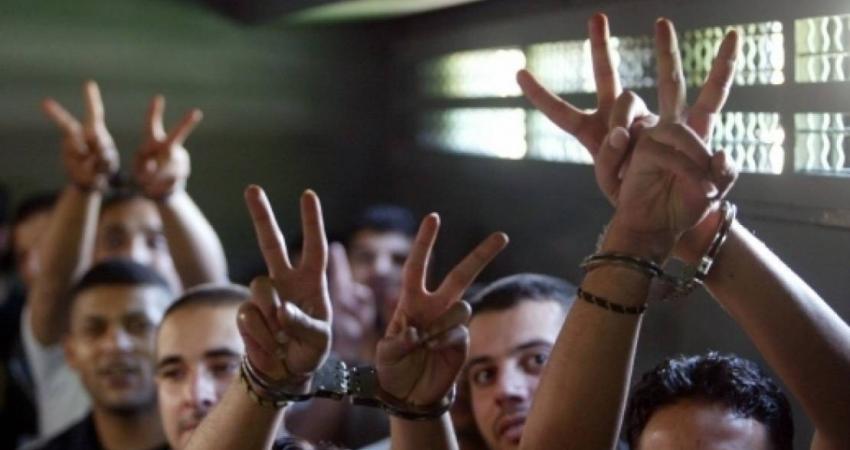الأسرى الإداريون يهددون بمواجهة مفتوحة مع العدو الصهيوني خلال الشهرين القادمين