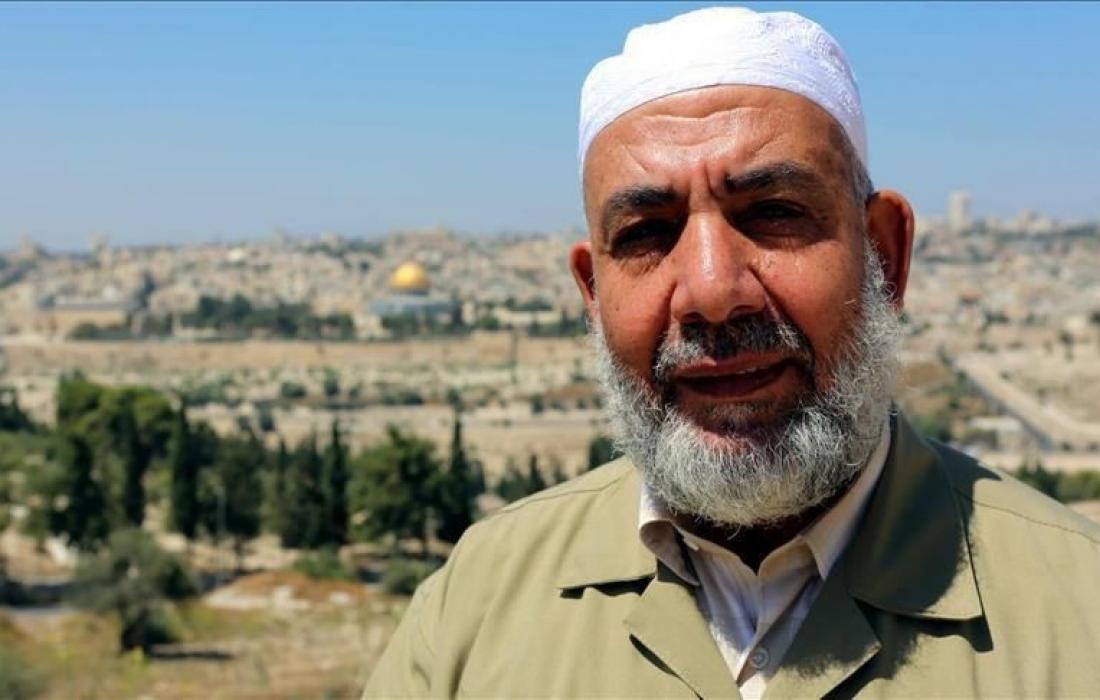 العدو الصهيوني يجدد قرار إبعاد الشيخ ناجح بكيرات عن المسجد الأقصى 