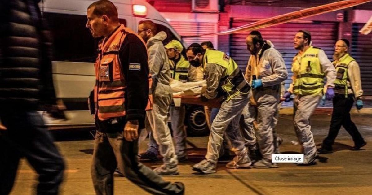 مصرع مستوطن طعنا بالسكين في القدس واستهداف قوات العدو بجنين