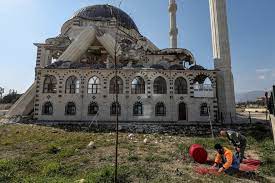 مفتي ولاية ملاطية التركية : الزلزال دمر 25 مسجد وألحق الضرر بـ 420 مسجد