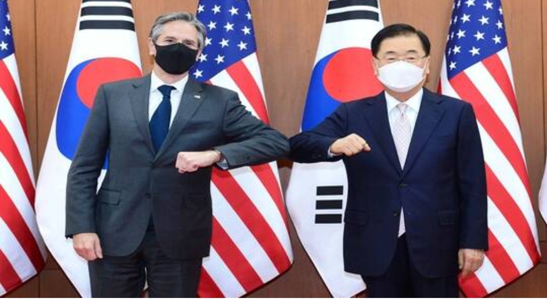 كوريا الشمالية تتهم الولايات المتحدة وجارتها الجنوبية بتجاوز “خط خطير”