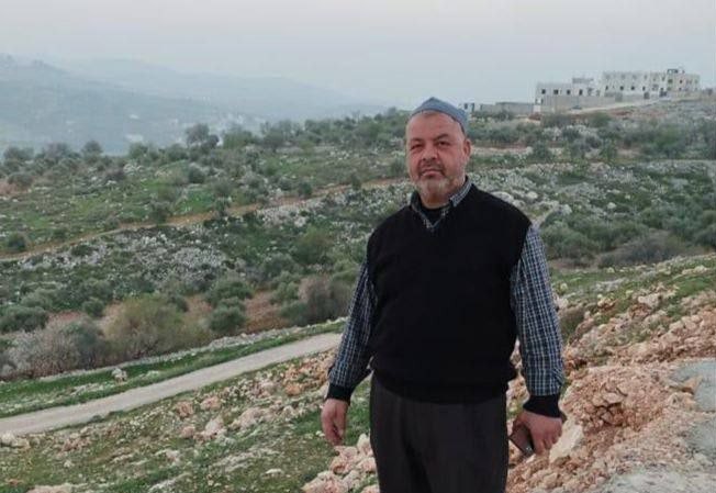 العدو الصهيوني يعتقل أربعة فلسطينيين من الضفة بينهم قيادي في حماس