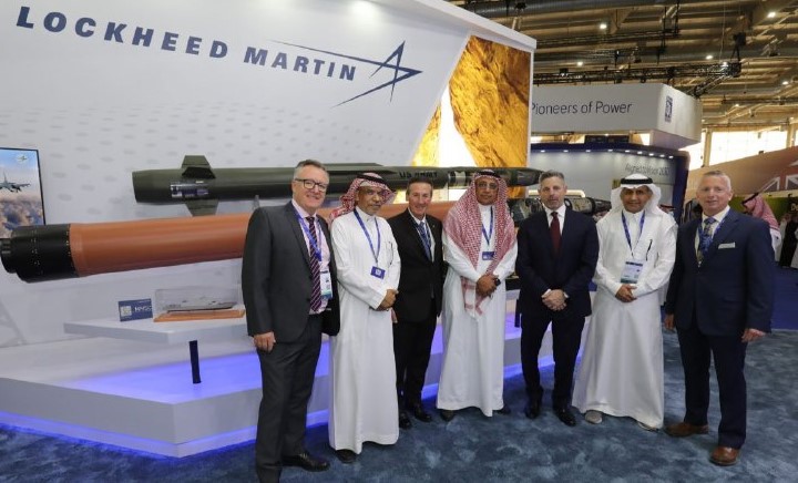 الأمريكيون والسعوديون مسؤولون عن عمليات القتل في اليمن الأمريكيون والسعوديون مسؤولون عن عمليات القتل في اليمن