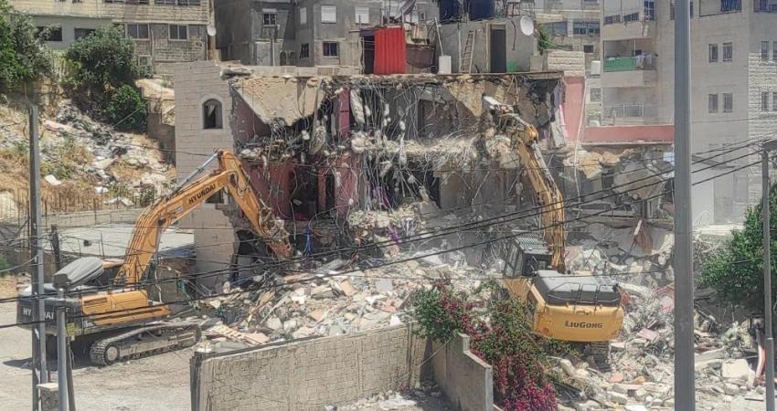 حماس: هدم منازل المقدسيين سياسة إرهابية فاشلة لن تكسر صمودهم