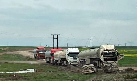 الاحتلال الأمريكي يواصل سرقة النفط السوري