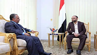 الرئيس المشاط يلتقي رئيس مجلس النواب